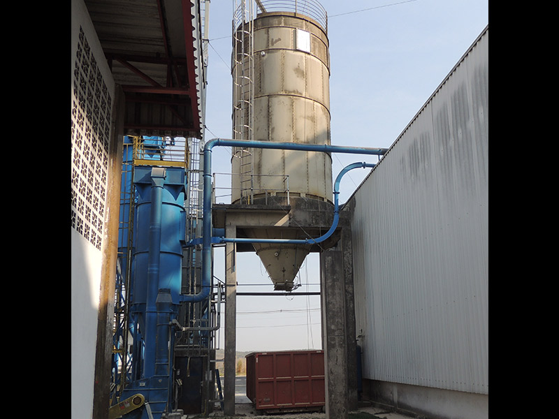 Limpeza de Silos e Tanques Industriais - Solues Eficientes e Seguras com a MIL Solues Limpeza de Silos e Tanques Industriais - Solues Eficientes e Seguras com a MIL Solues